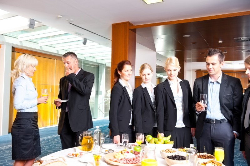 5 temas criativos para eventos corporativos e empresariais